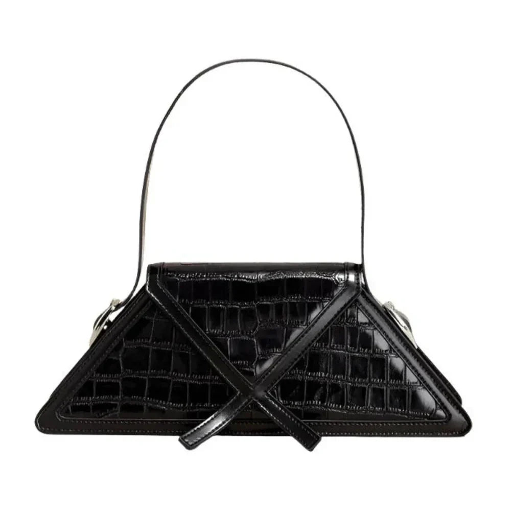 Bolso geométrico de diseño estructurado