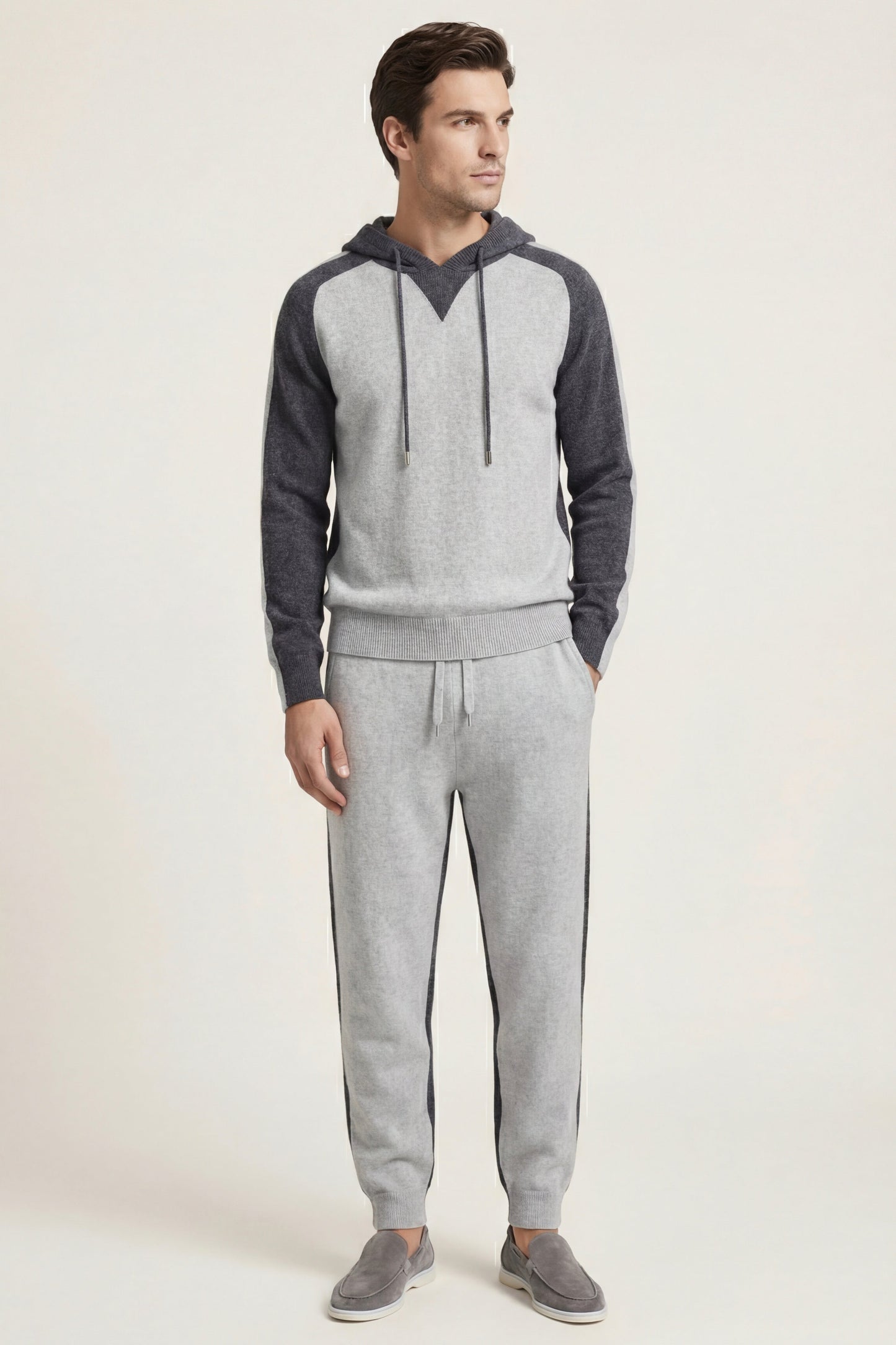 Conjunto de Firma Gris con Capucha