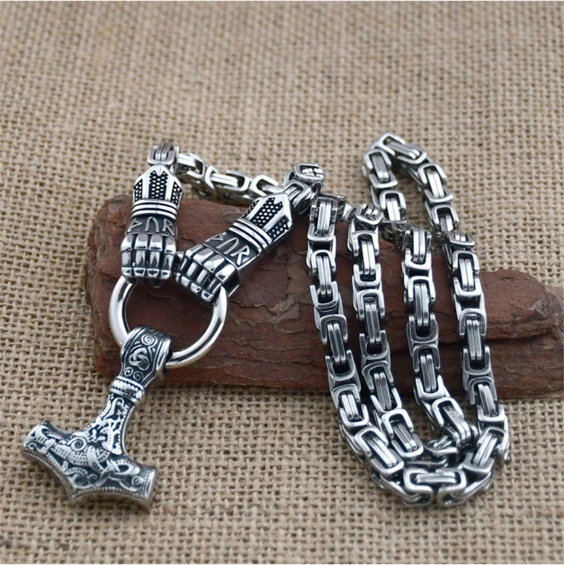 ⚡ 50% DE RÉDUCTION 🔥 Collier marteau Thor viking – Chaîne byzantine en acier inoxydable – Argent ou or, longueur 60–70 cm – bijou puissant pour un look nordique ou mystique 💪✨